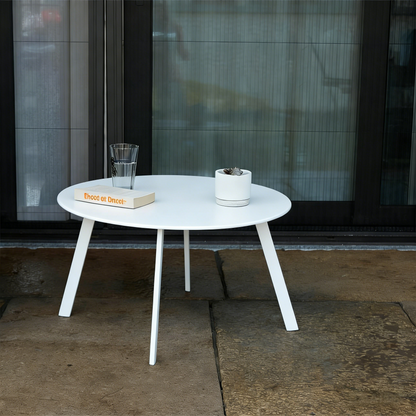 Round Outdoor Side Table, Anti-Rust Metal & Weather-Resistant, for Patio & Indoor Use, Modern Black